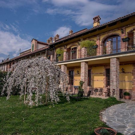 Cascina Rocca - Guest House Castiglione Falletto Esterno foto
