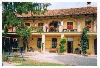 Cascina Rocca - Guest House Castiglione Falletto Esterno foto